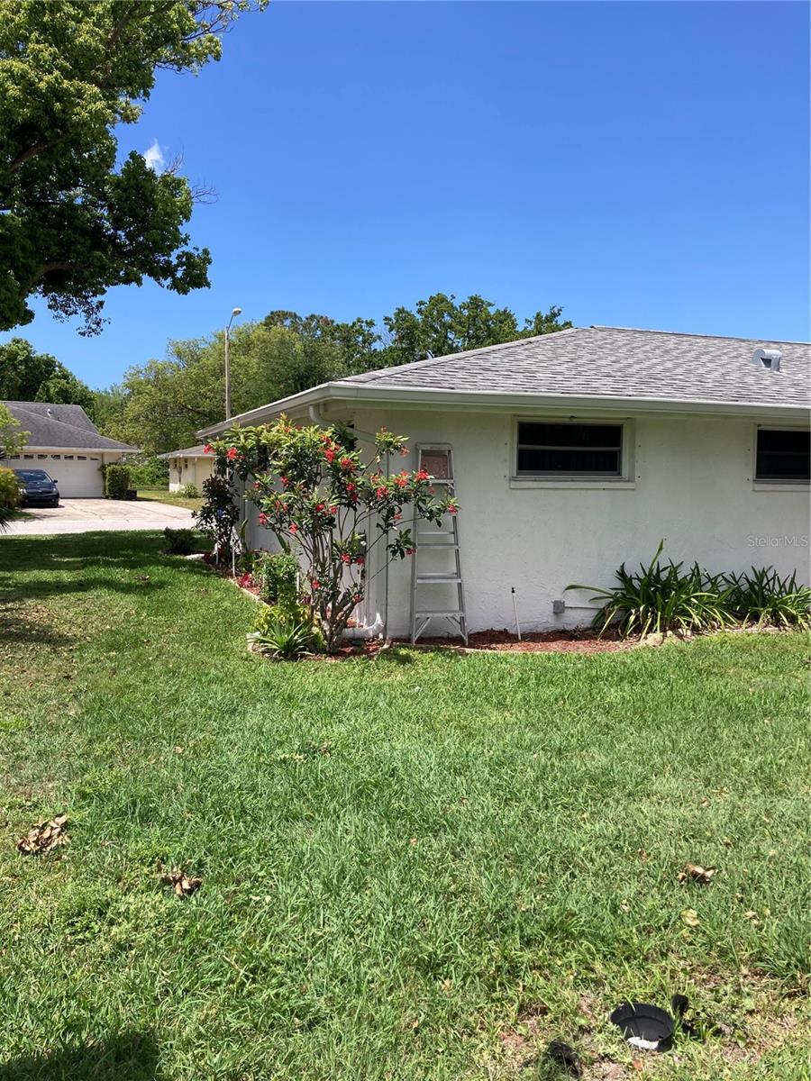 7628 VALLEY CT — photo 4