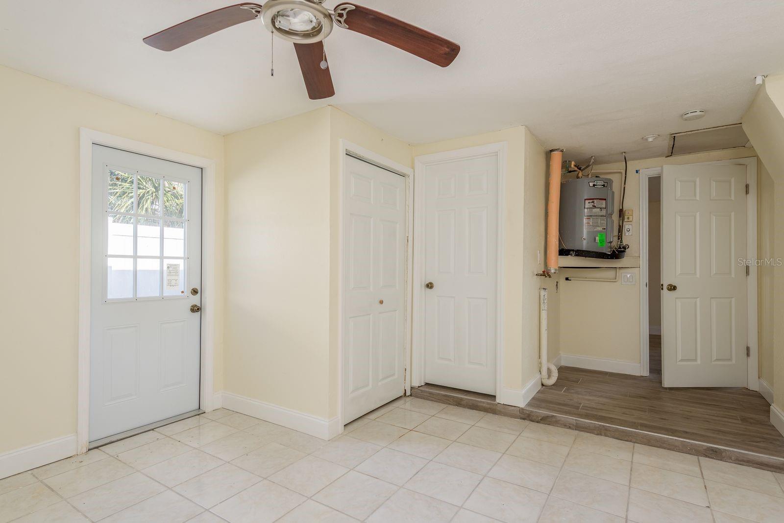 13816 CELIDA AVE — photo 27