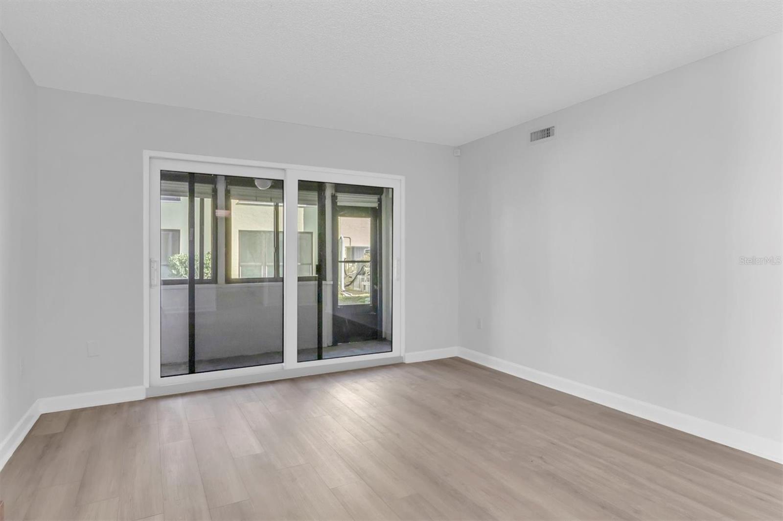 1 WINDRUSH BLVD #87 — photo 4