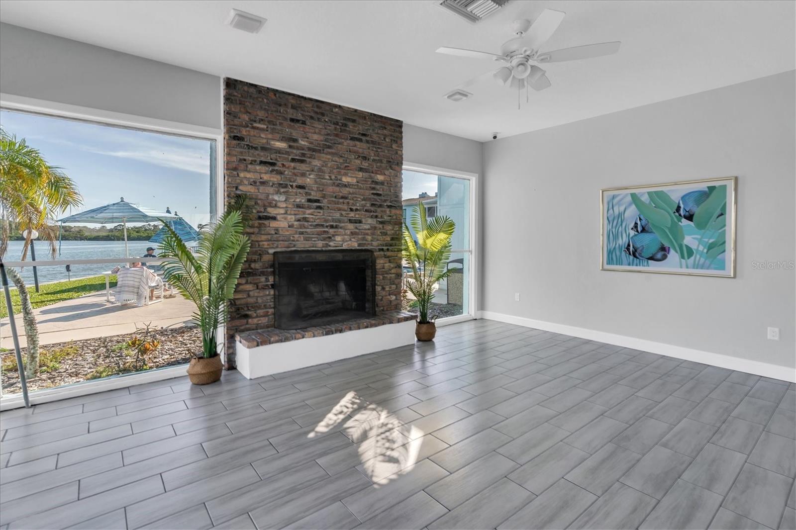 1 WINDRUSH BLVD #87 — photo 43