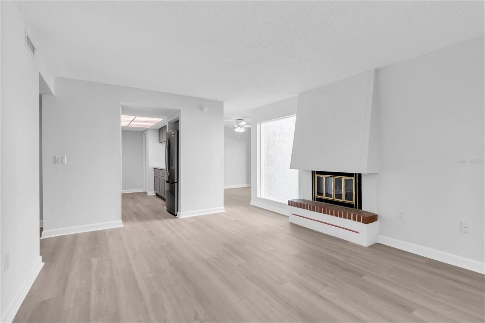 1 WINDRUSH BLVD #87 — photo 6