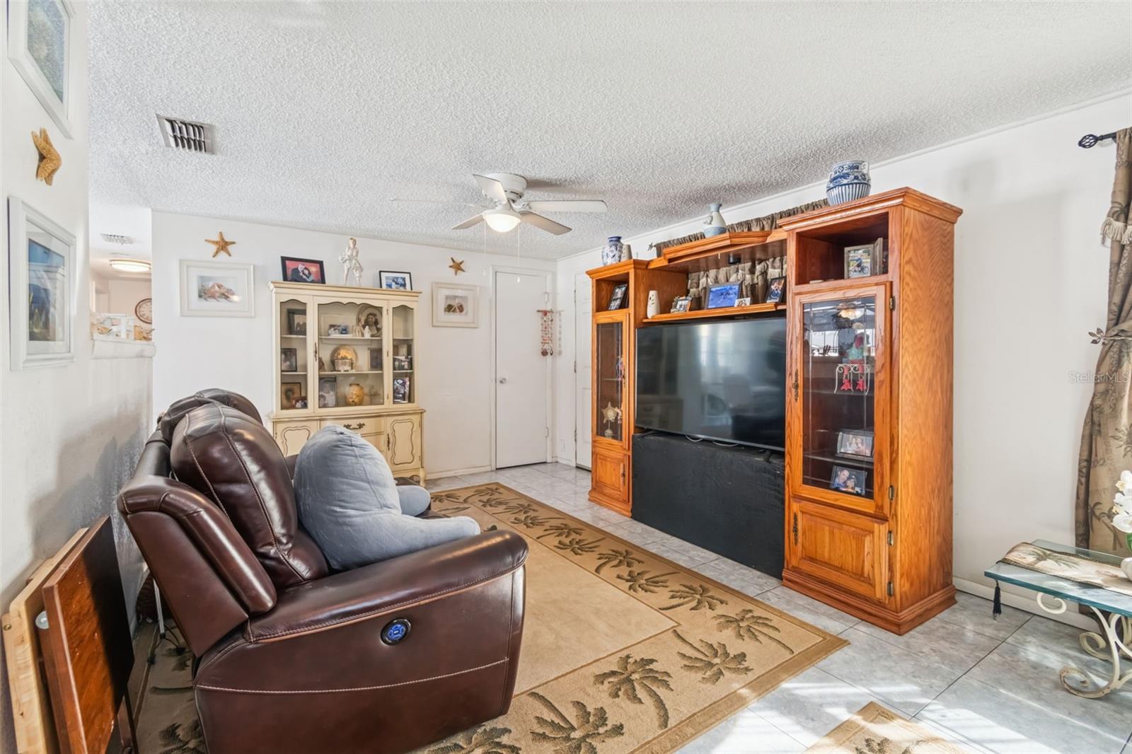 6503 AMUNDSON CT — photo 19