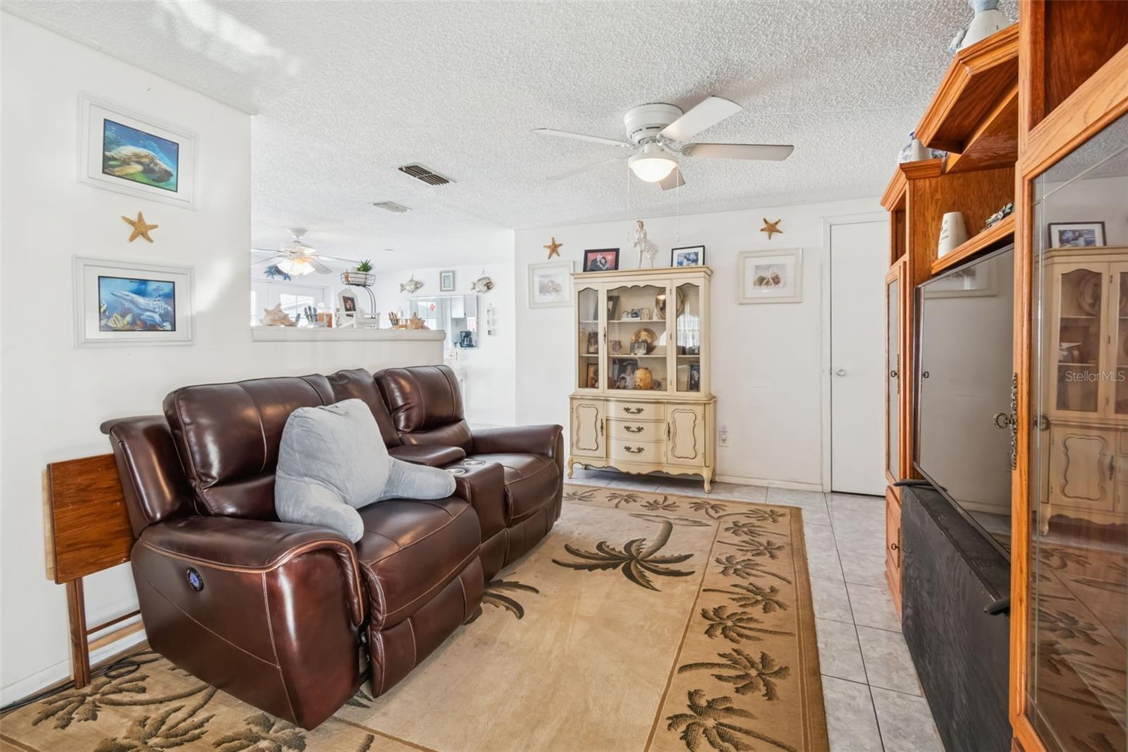 6503 AMUNDSON CT — photo 16