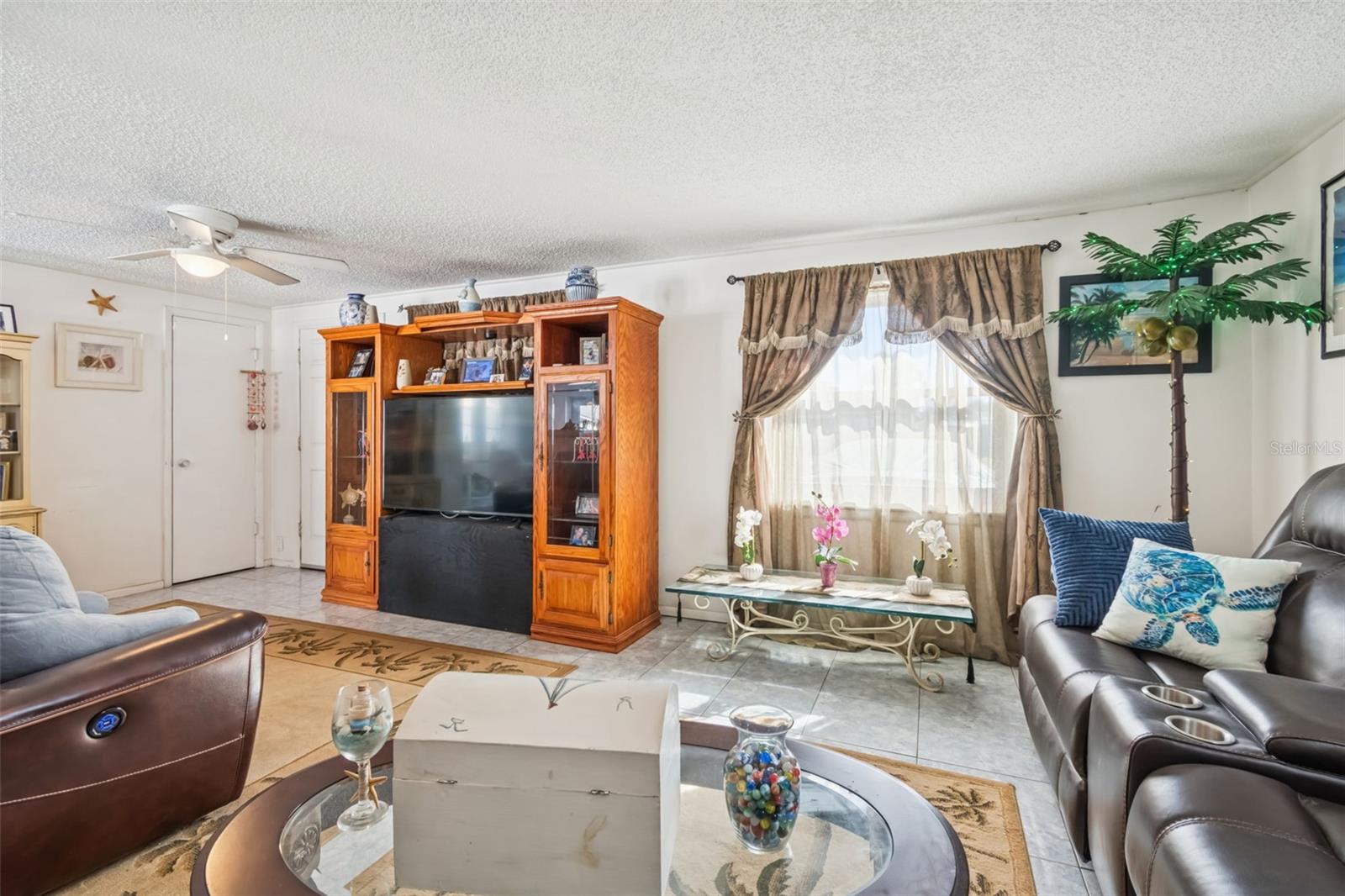 6503 AMUNDSON CT — photo 18