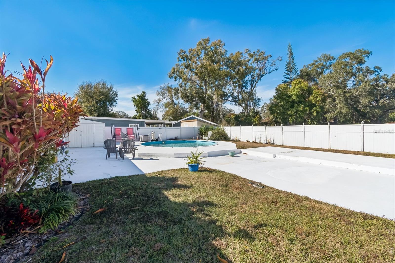6503 AMUNDSON CT — photo 42