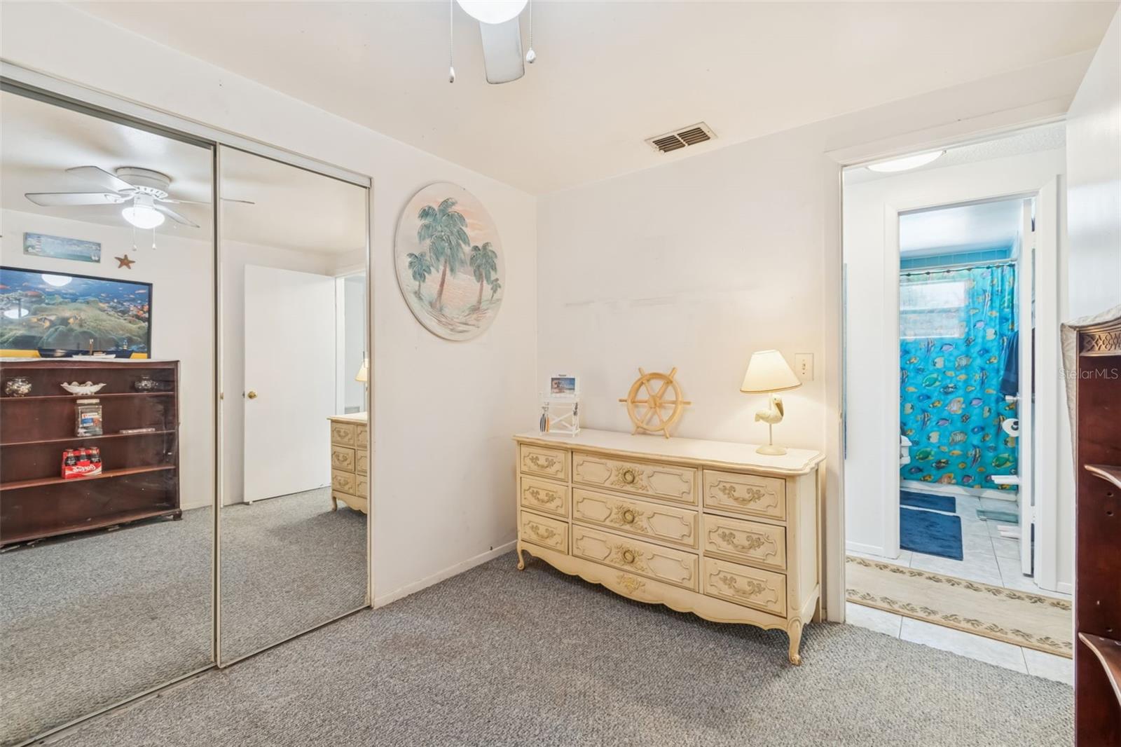 6503 AMUNDSON CT — photo 33