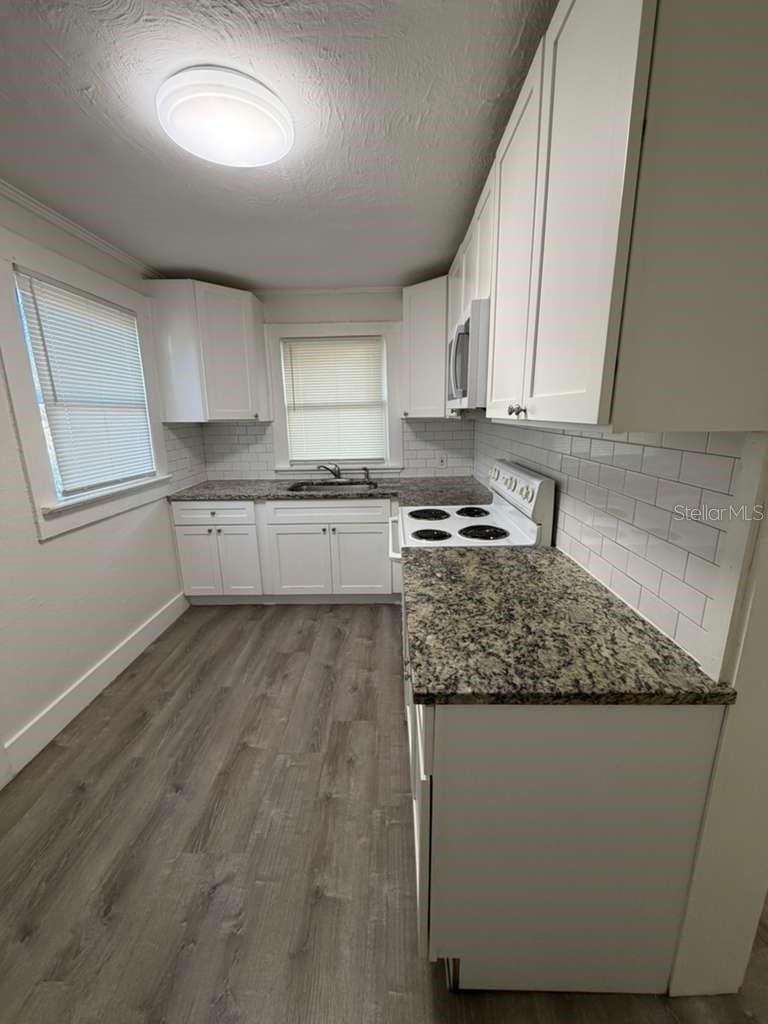 3404 E 33RD AVE — photo 10