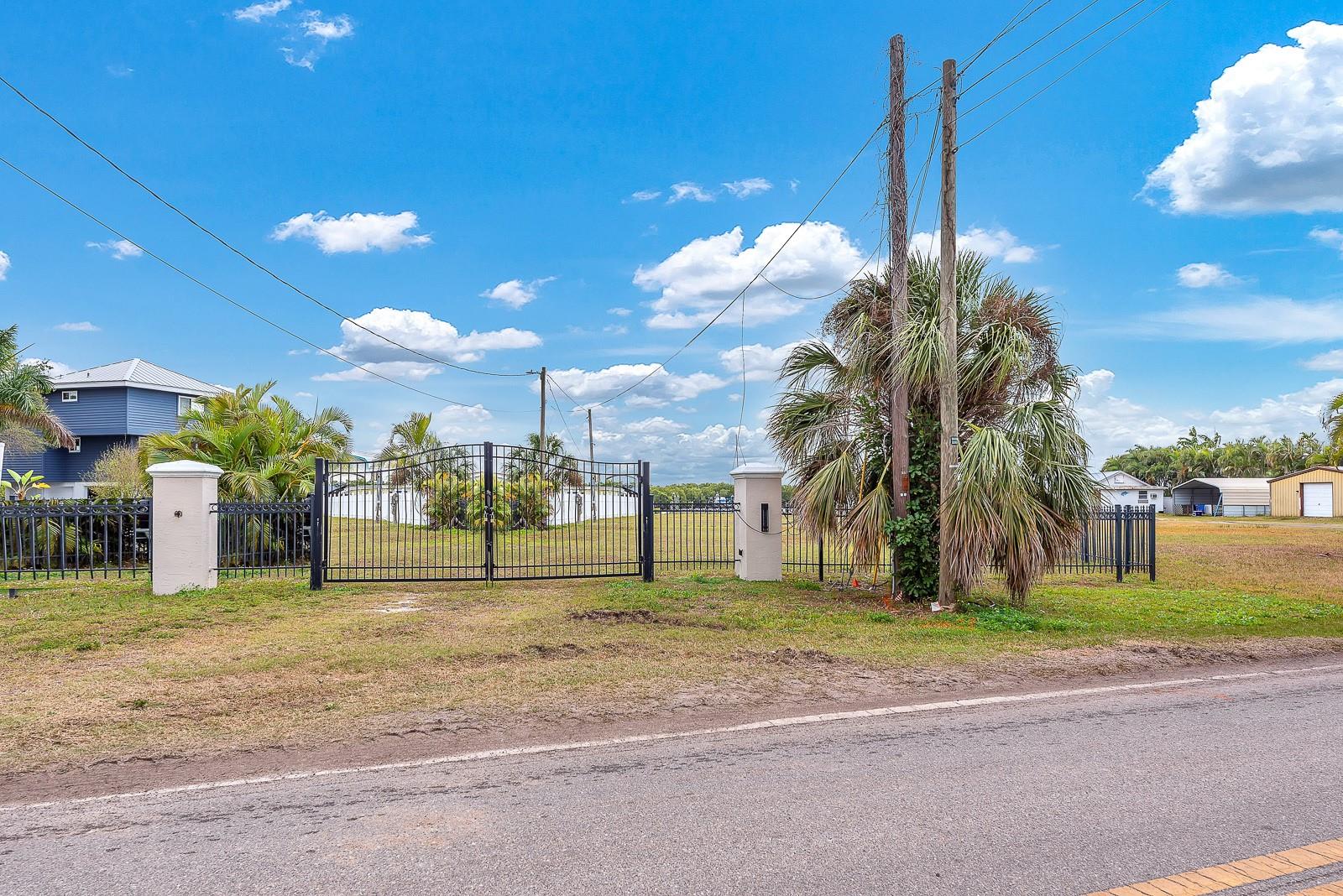 3304 W SHELL POINT RD — photo 4