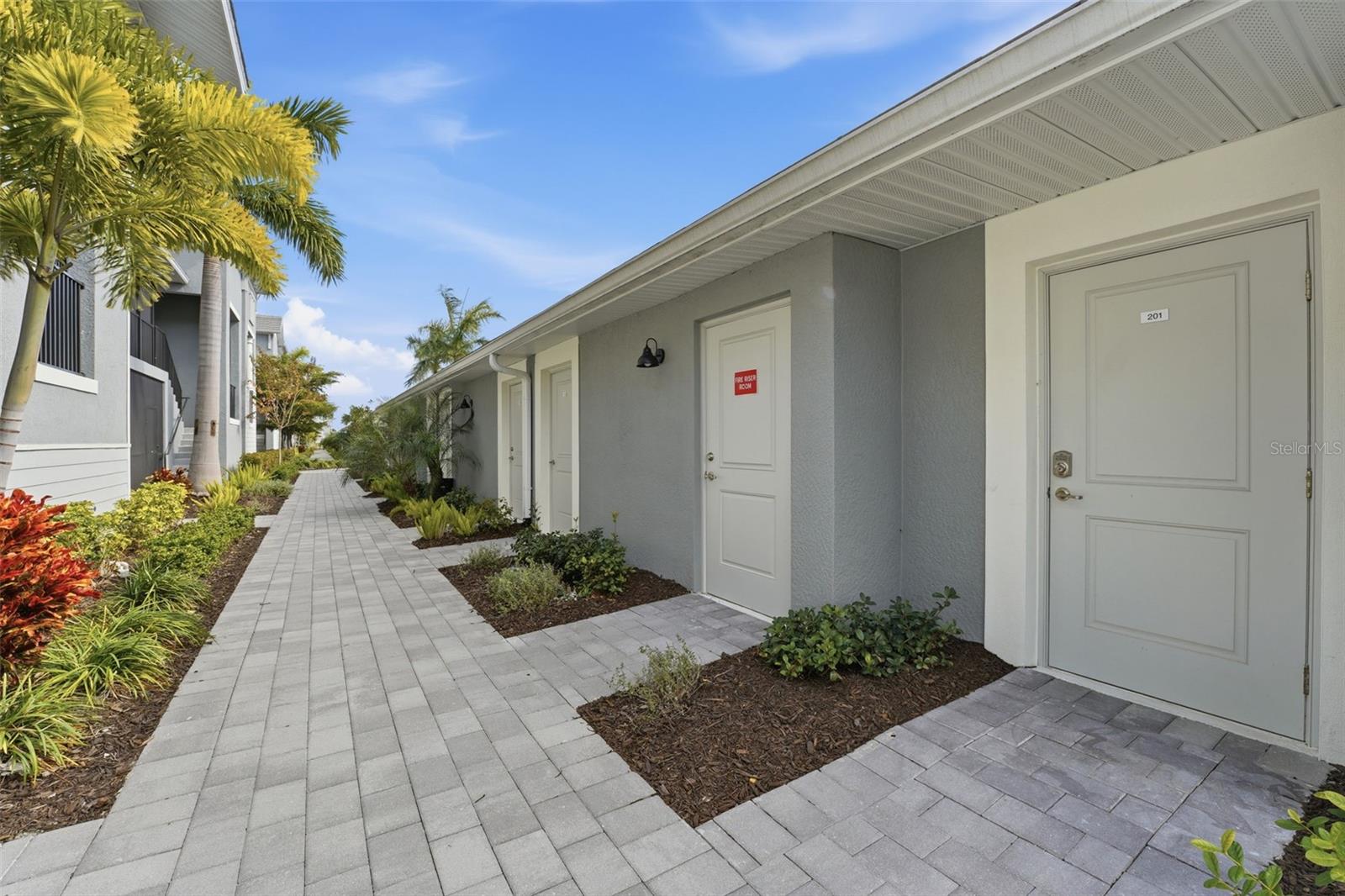 12440 WELLEN GOLF ST #201 — photo 28