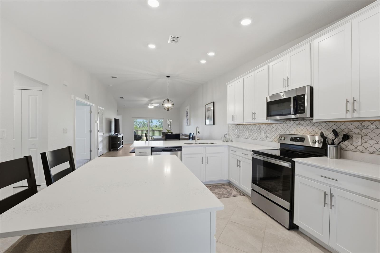 12440 WELLEN GOLF ST #201 — photo 5