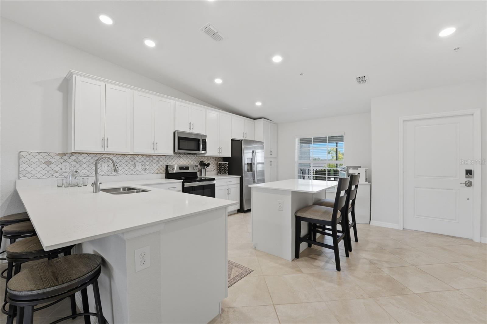 12440 WELLEN GOLF ST #201 — photo 3