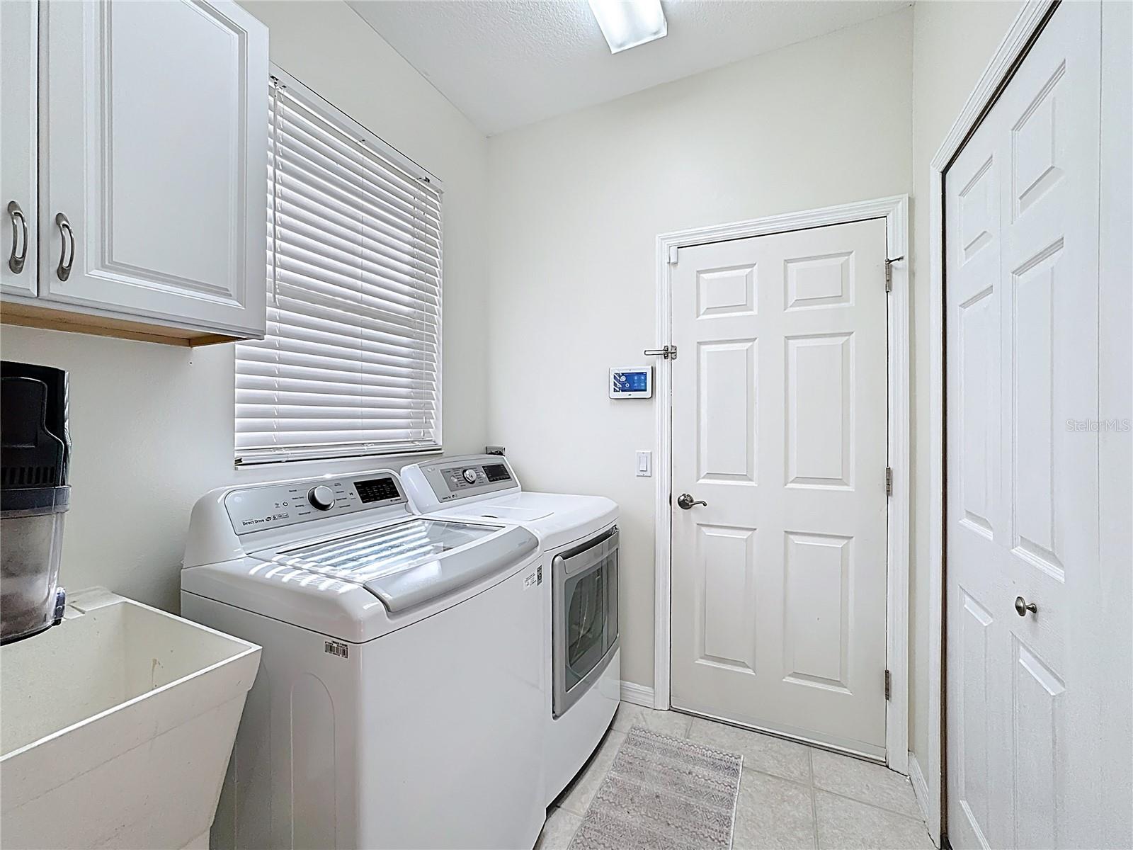 5376 LEVI LN — photo 36