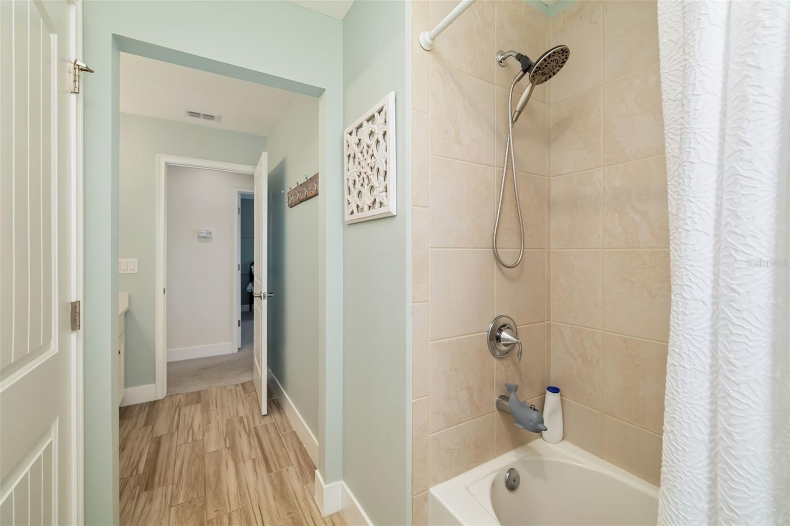 5315 BENTGRASS WAY — photo 47
