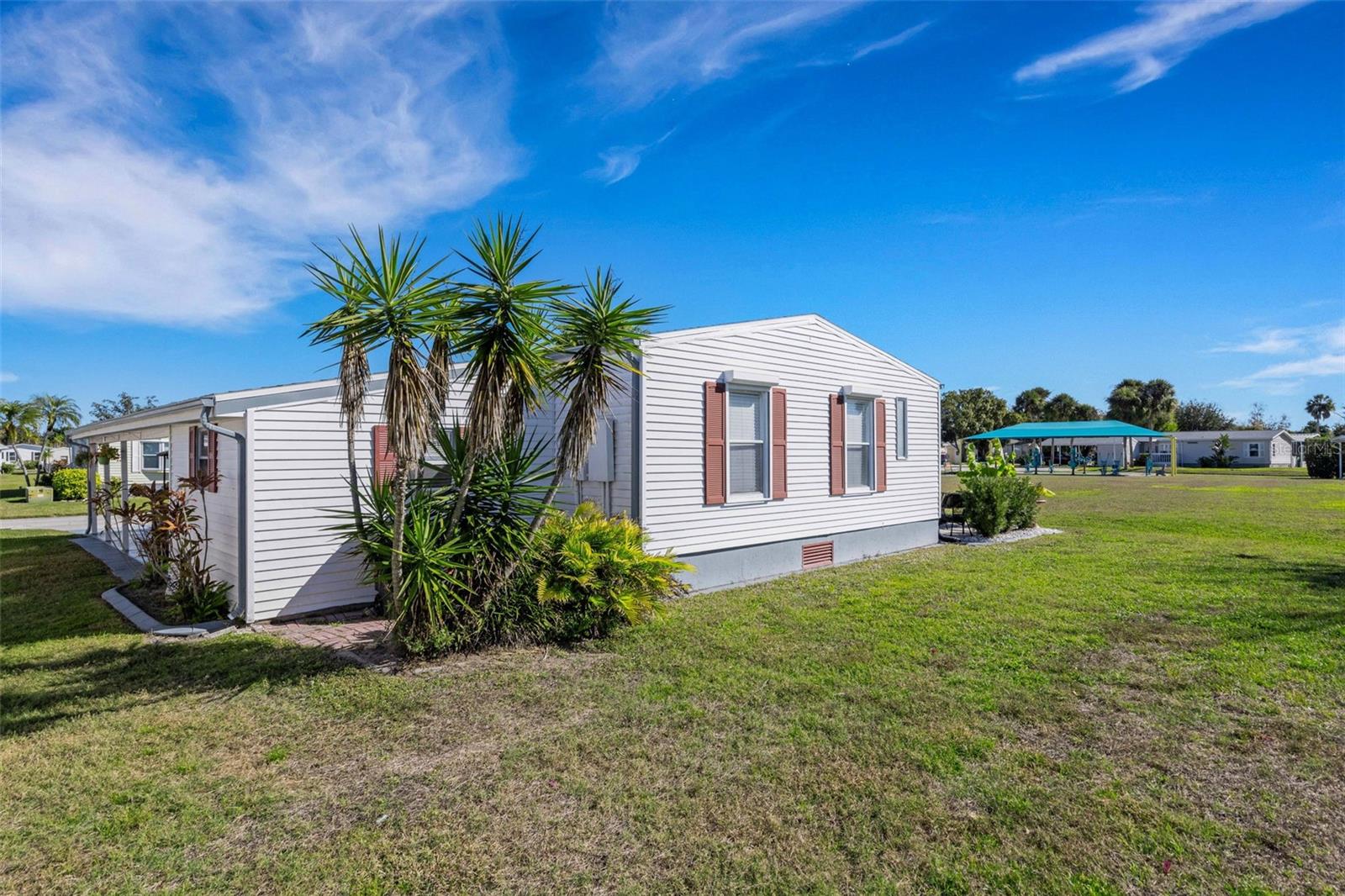 70 MOCKINGBIRD LN — photo 42