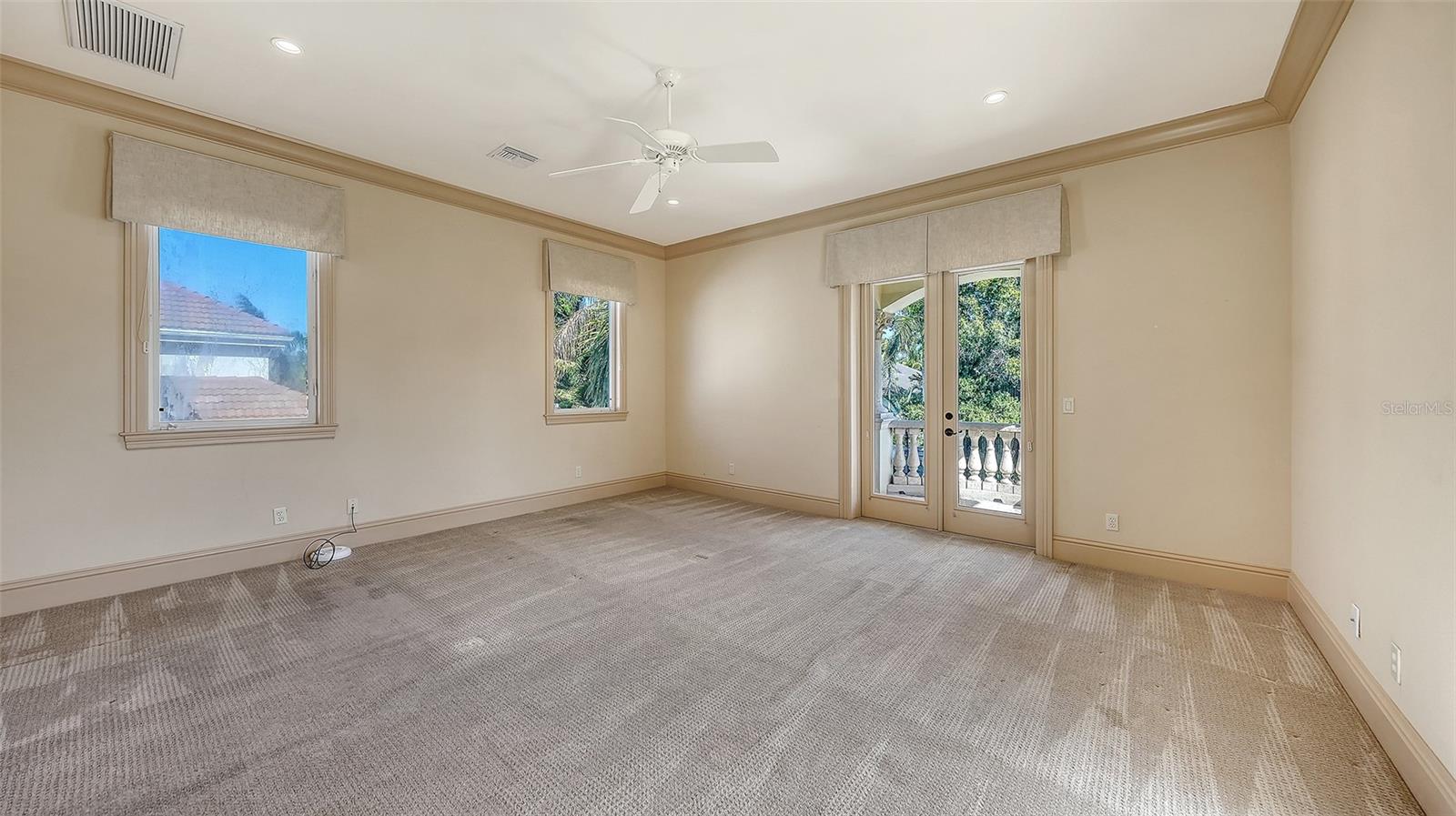 570 S SPOONBILL DR — photo 45