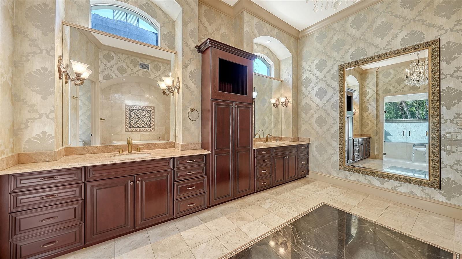 570 S SPOONBILL DR — photo 44