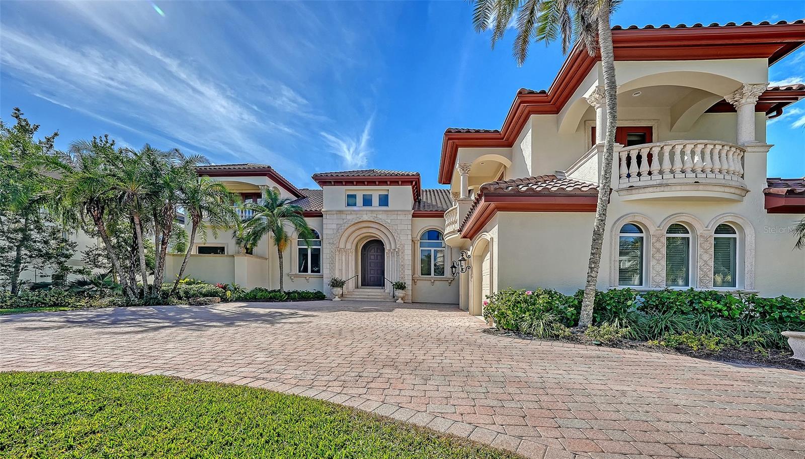 570 S SPOONBILL DR — photo 10