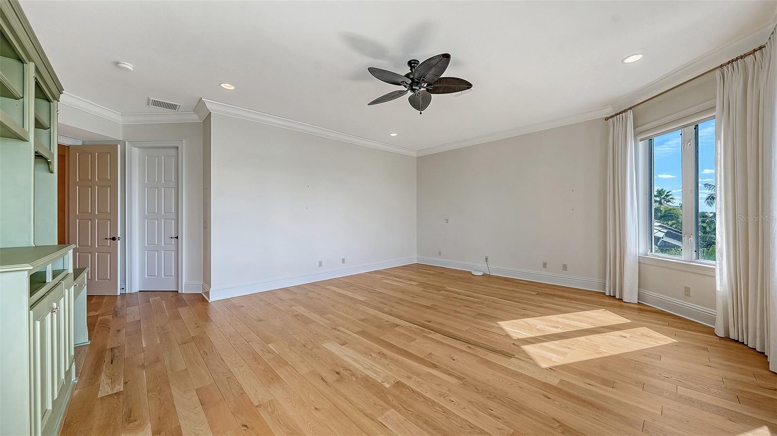 570 S SPOONBILL DR — photo 65