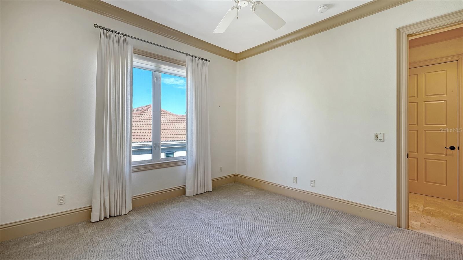 570 S SPOONBILL DR — photo 57