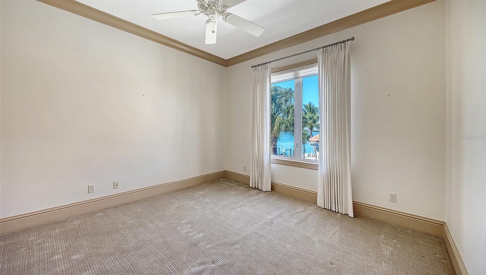 570 S SPOONBILL DR — photo 54