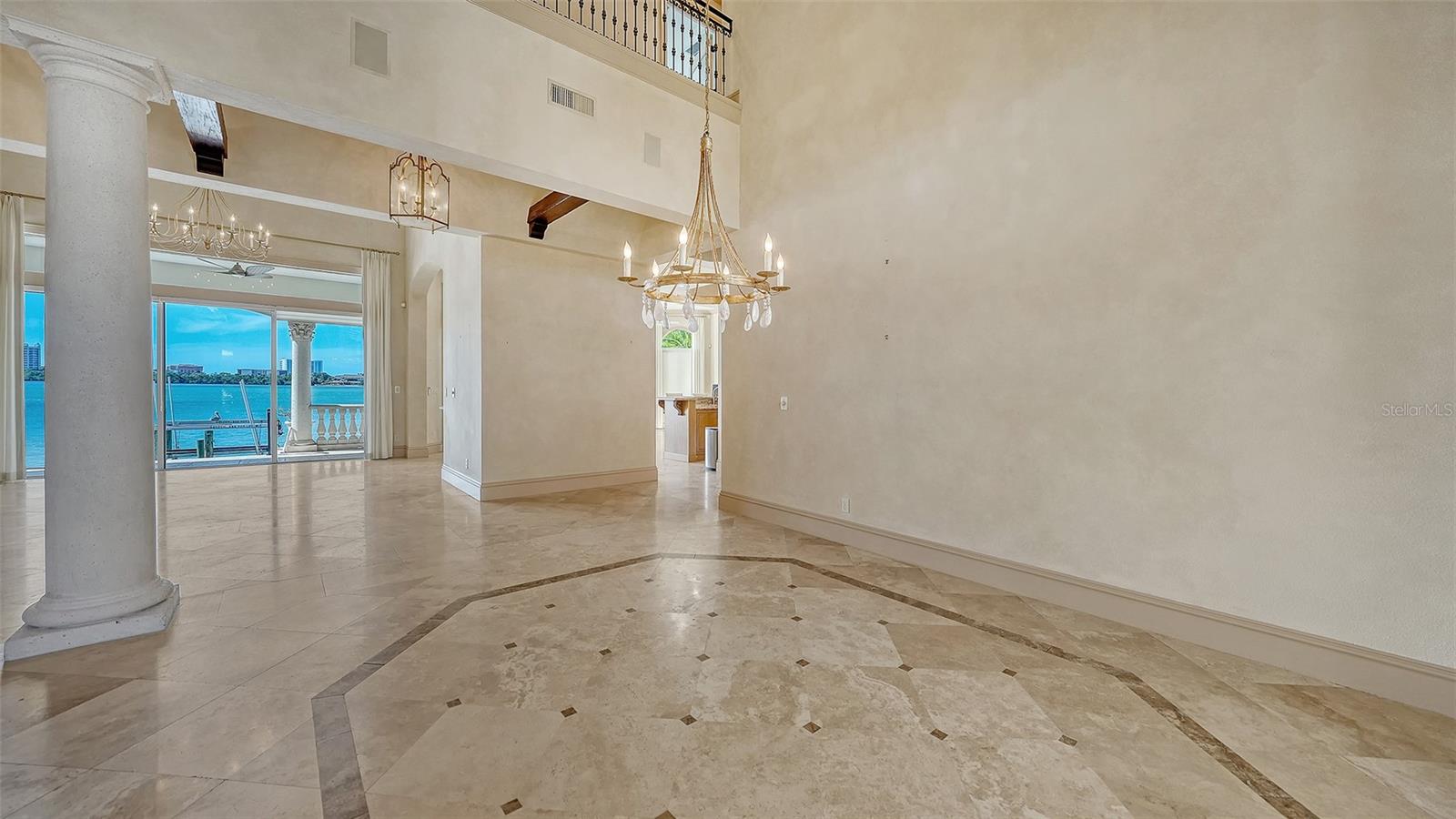 570 S SPOONBILL DR — photo 15