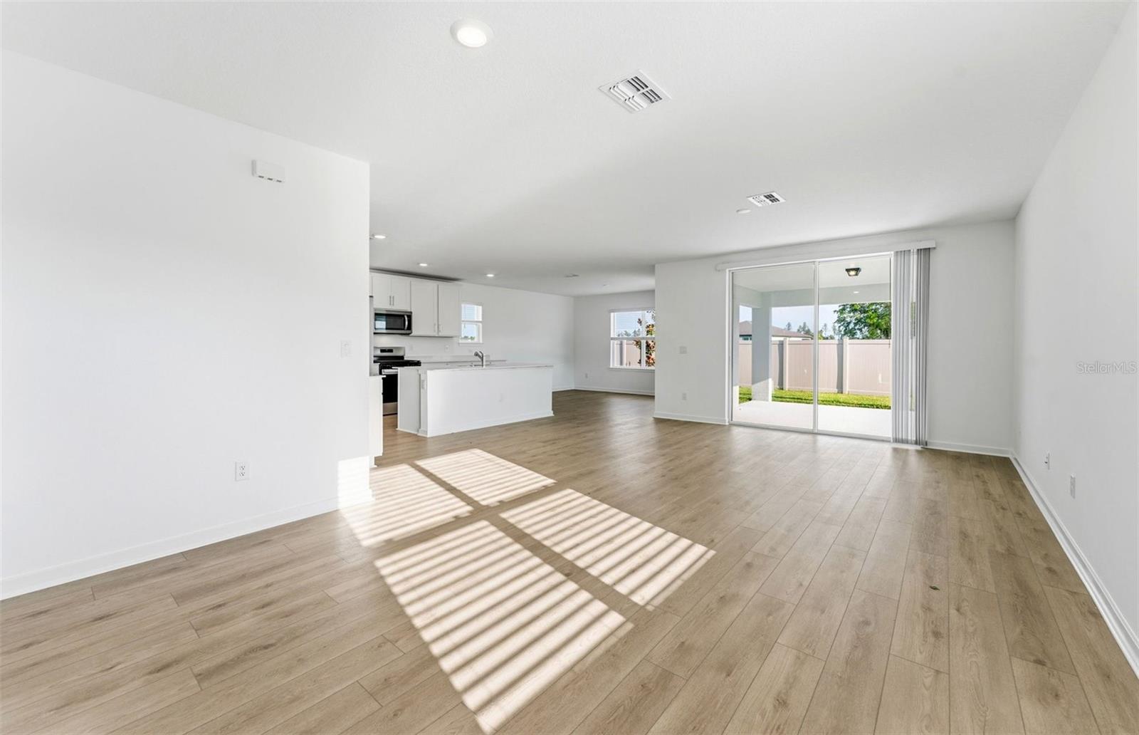 1361 ALLAGASH DR — photo 5