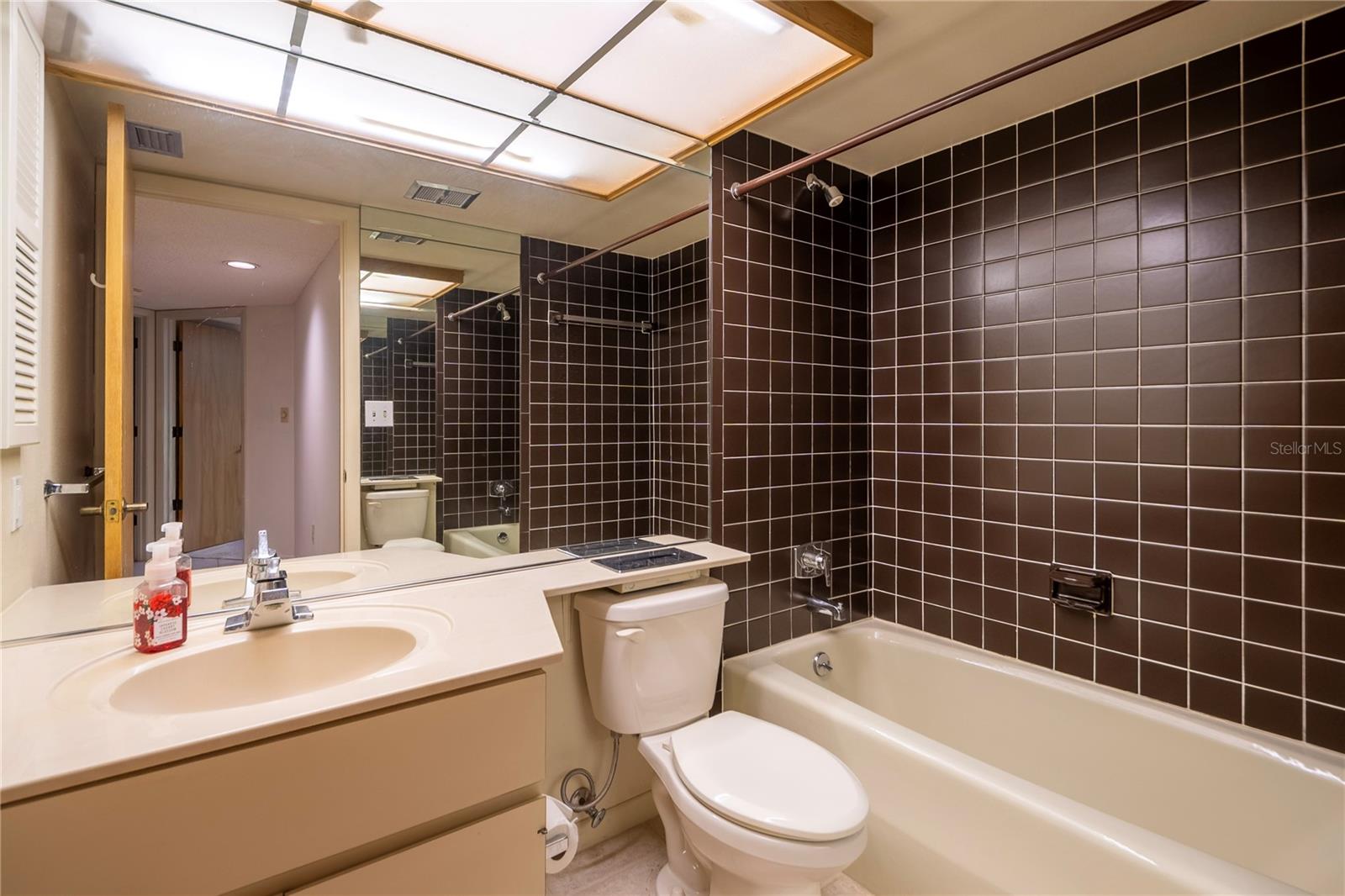 900 PINELLAS BAYWAY S #109 — photo 15