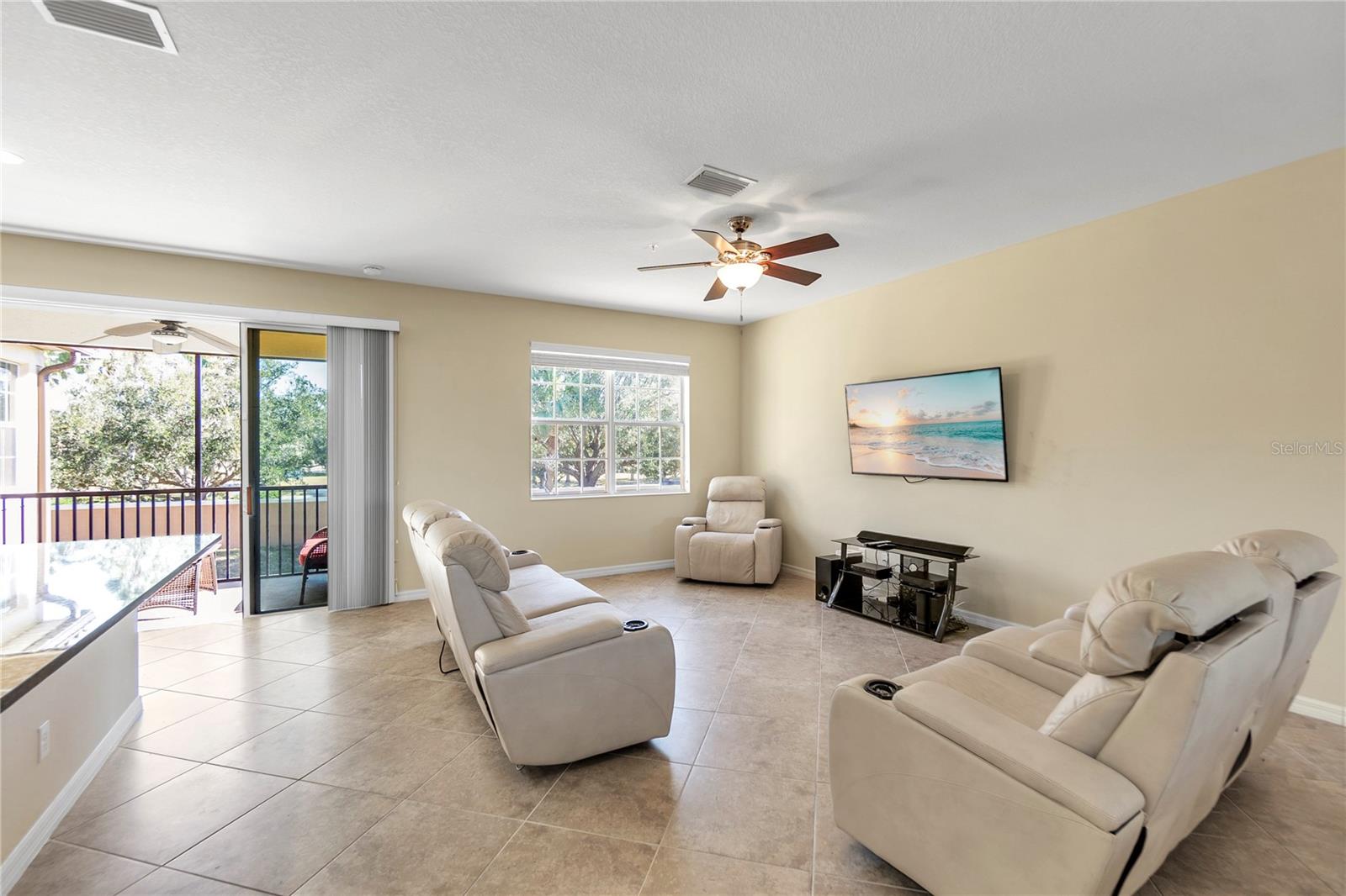 8141 MIRAMAR WAY #8141 — photo 9