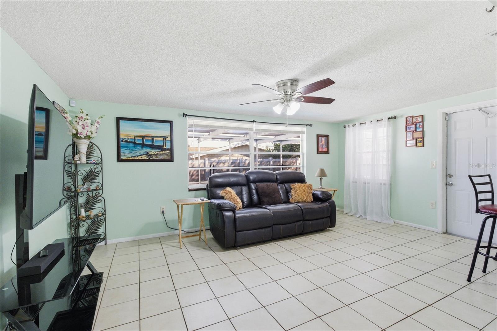4904 ELMWOOD ST — photo 23