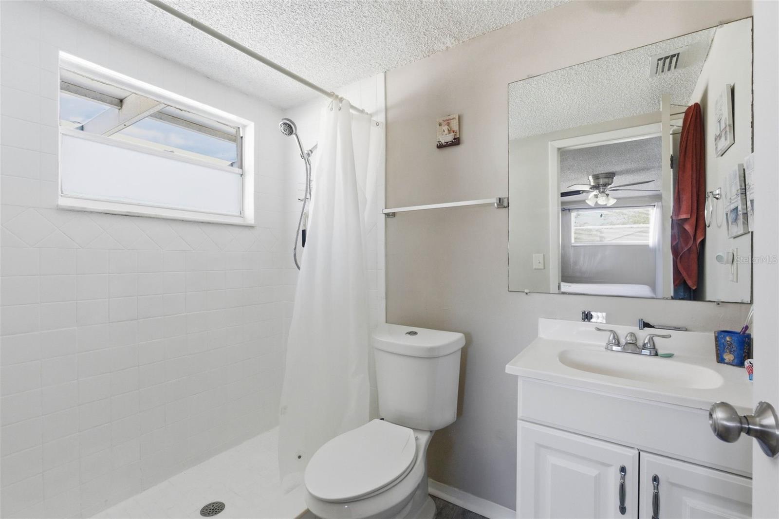 4904 ELMWOOD ST — photo 33