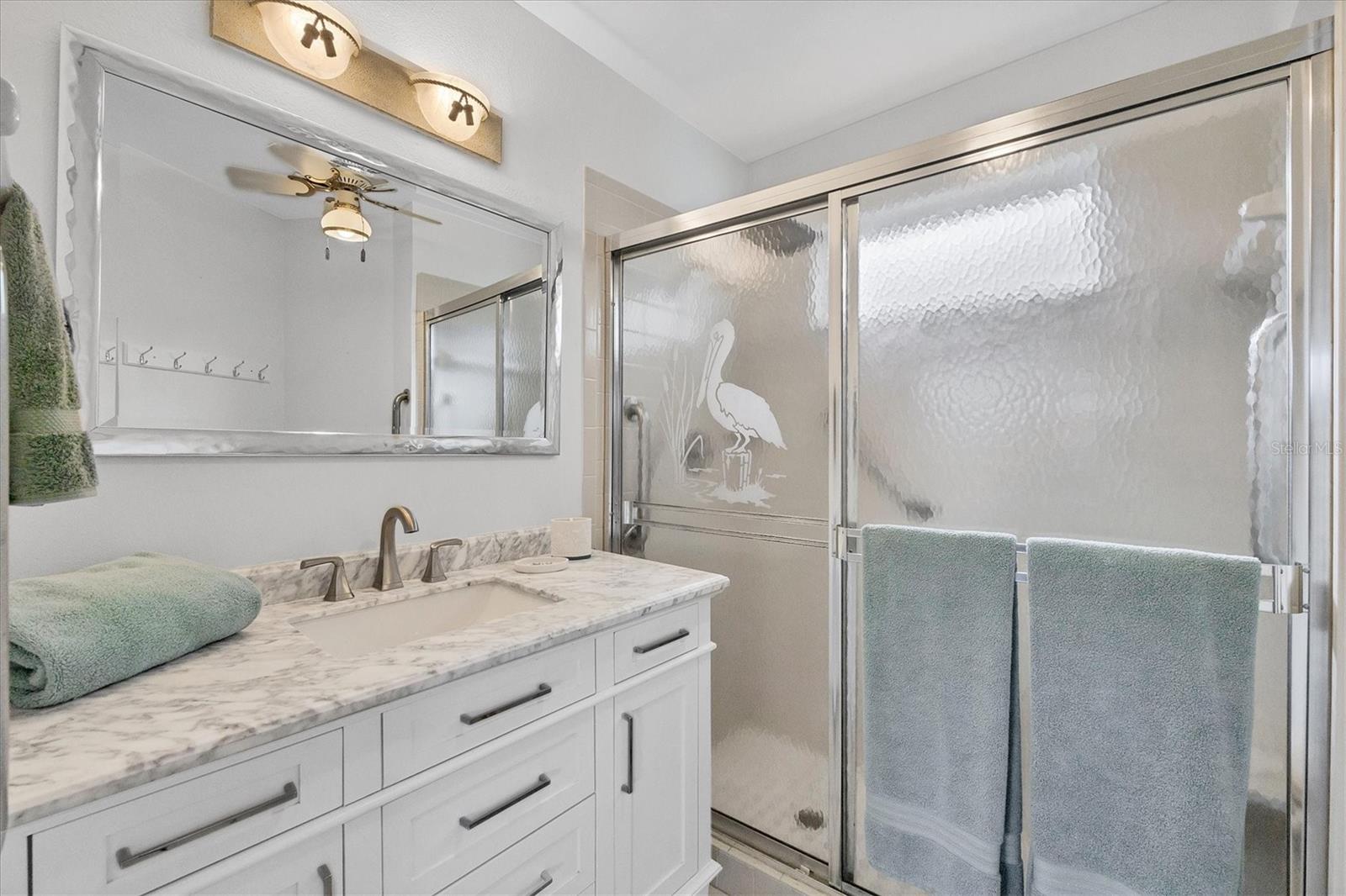 687 LINDEN DR — photo 29