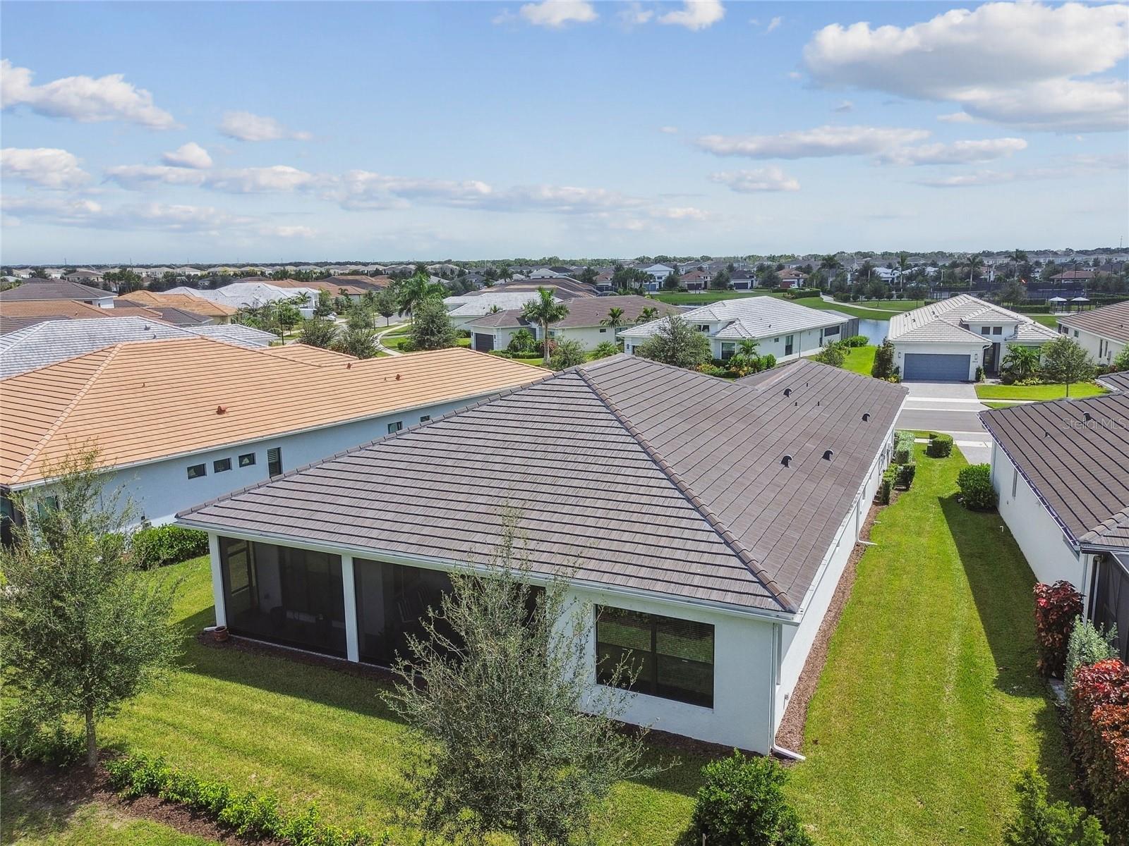 4952 SURFSIDE CIR — photo 5