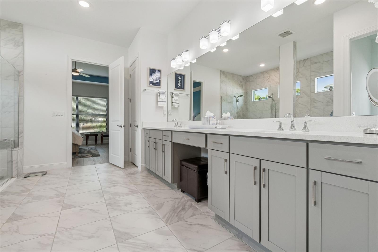 4952 SURFSIDE CIR — photo 43