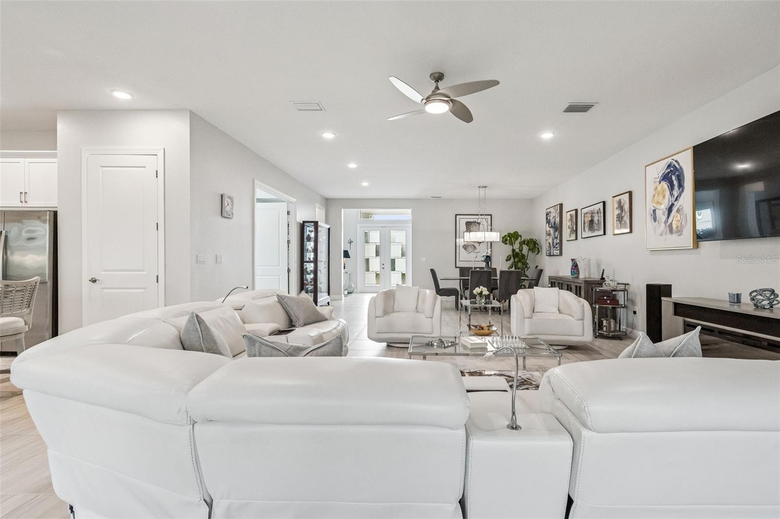 4952 SURFSIDE CIR — photo 22