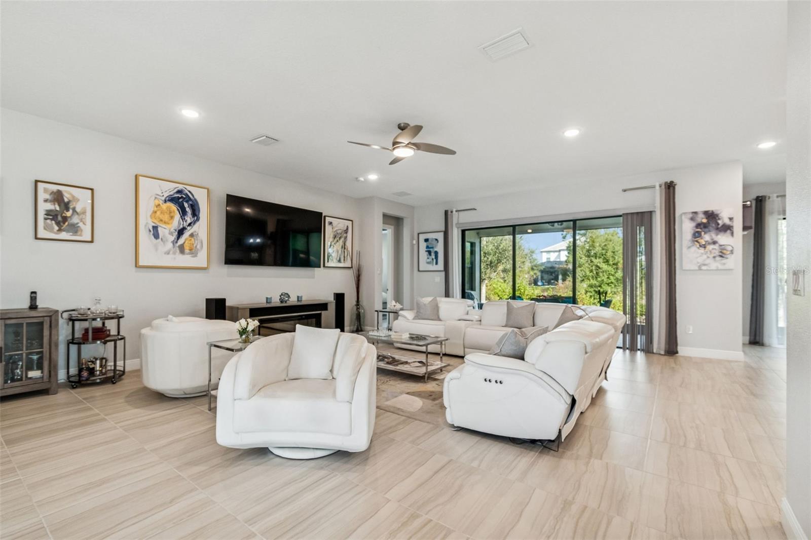 4952 SURFSIDE CIR — photo 16
