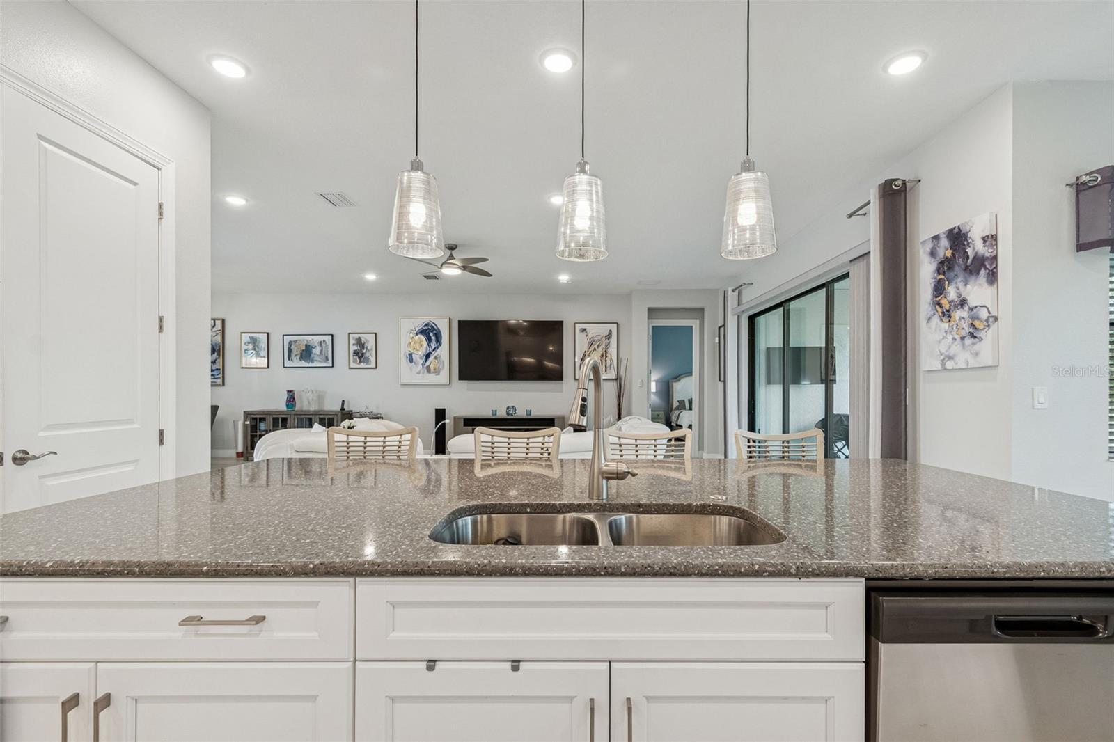 4952 SURFSIDE CIR — photo 27