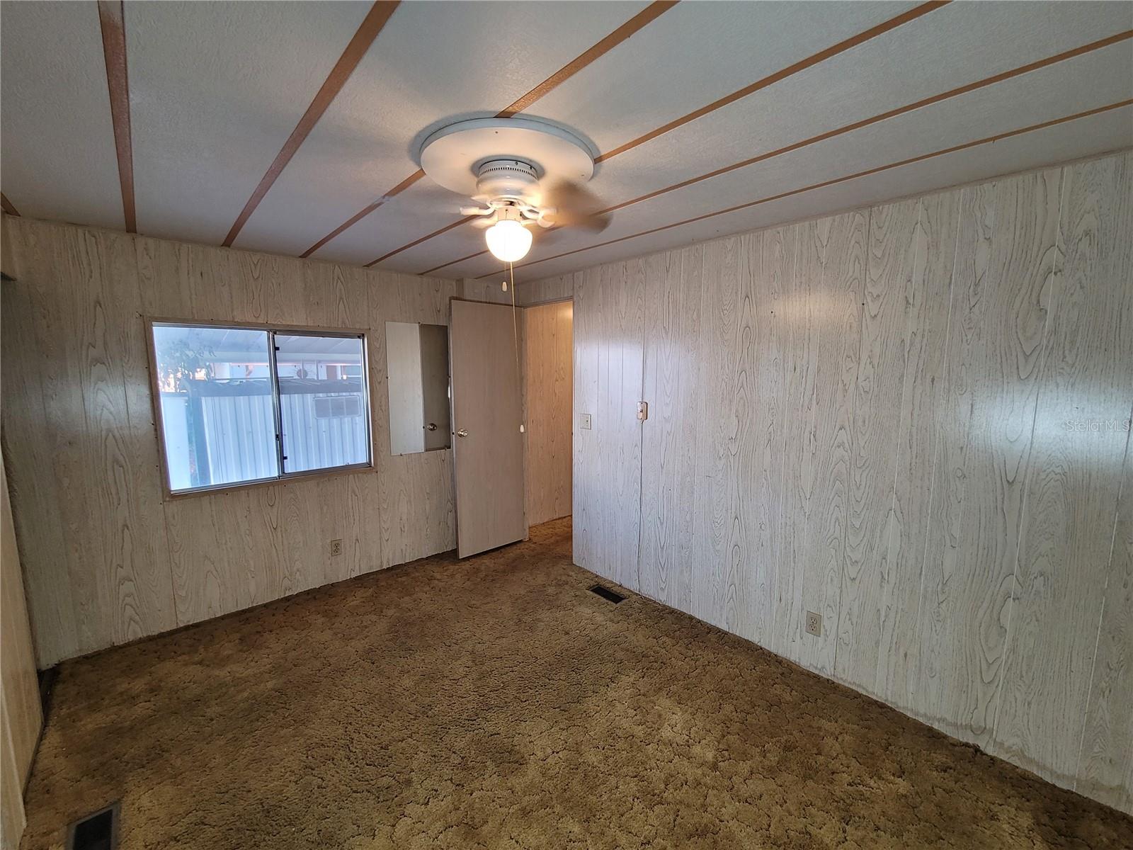5021 HILL DR — photo 9