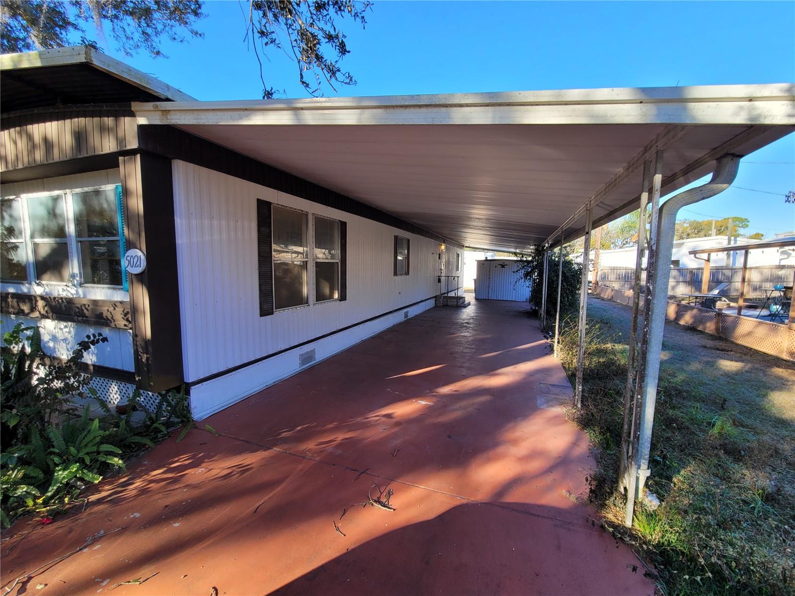 5021 HILL DR — photo 2