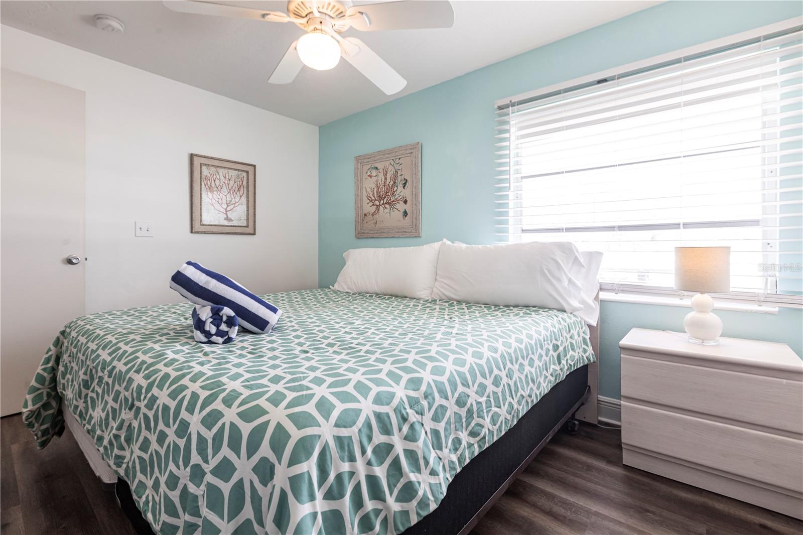 6020 MIDNIGHT PASS RD #52B — photo 13