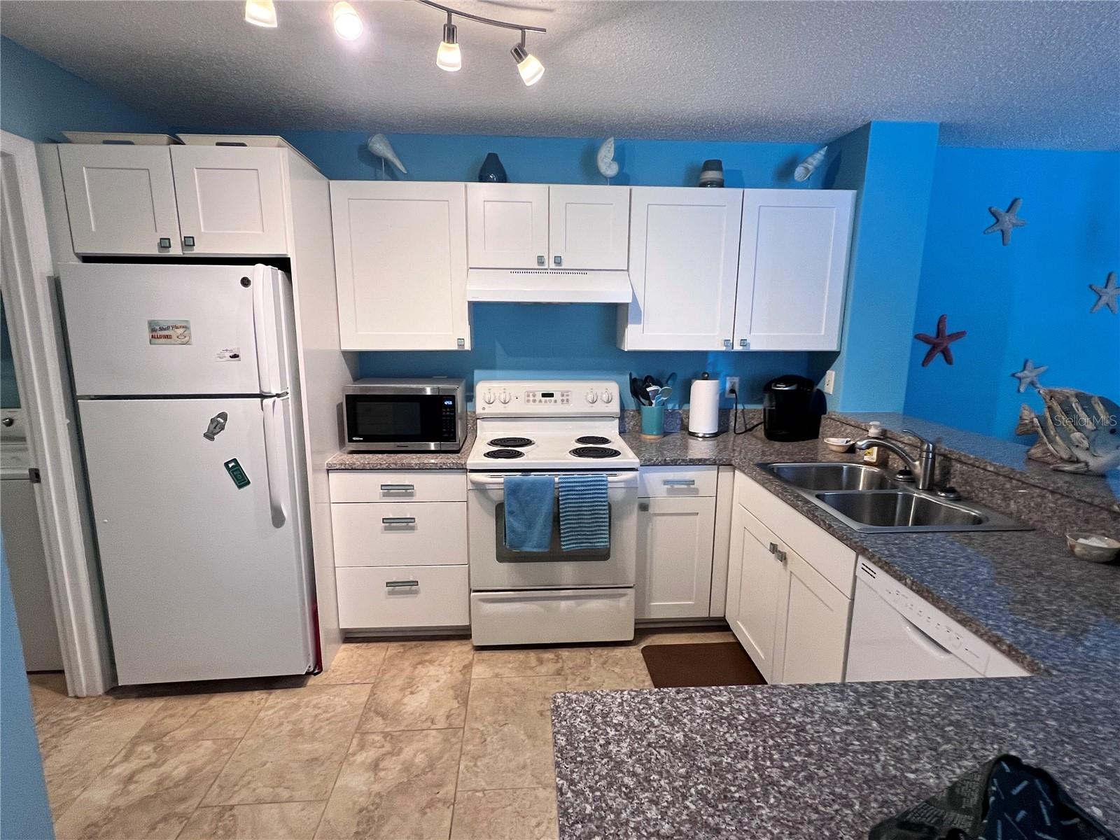 4040 CROCKERS LAKE BLVD #1717 — photo 8