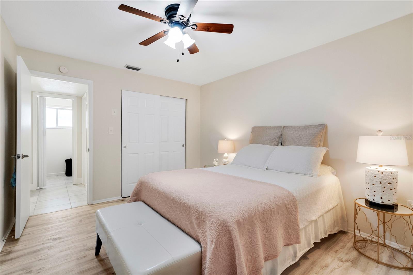 2211 SUNSET DR #E3 — photo 6