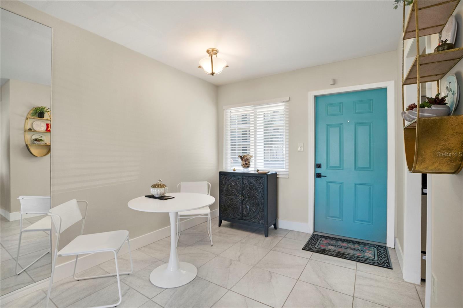 2211 SUNSET DR #E3 — photo 2
