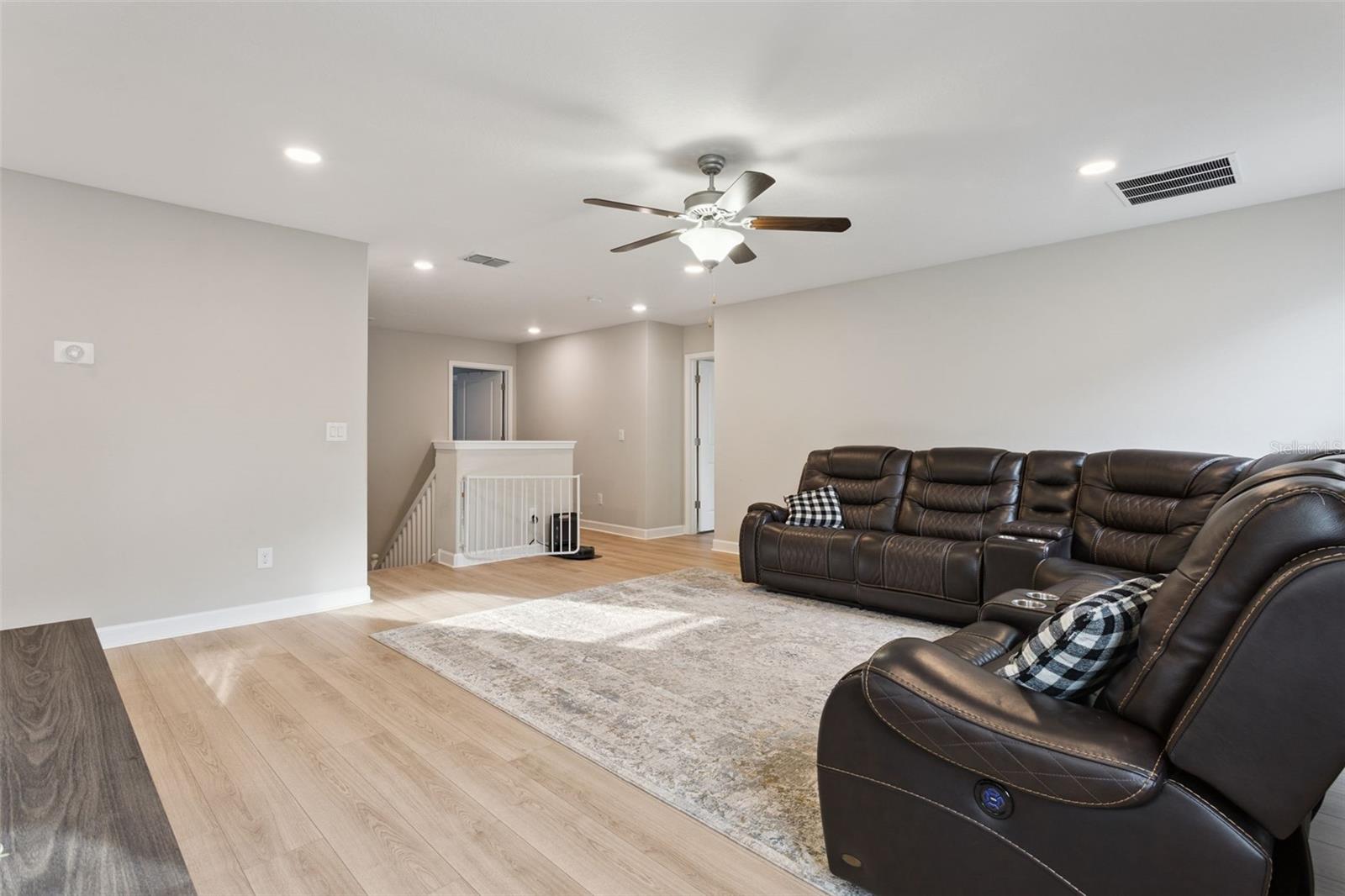 8816 SHADY PAVILLION CT — photo 10