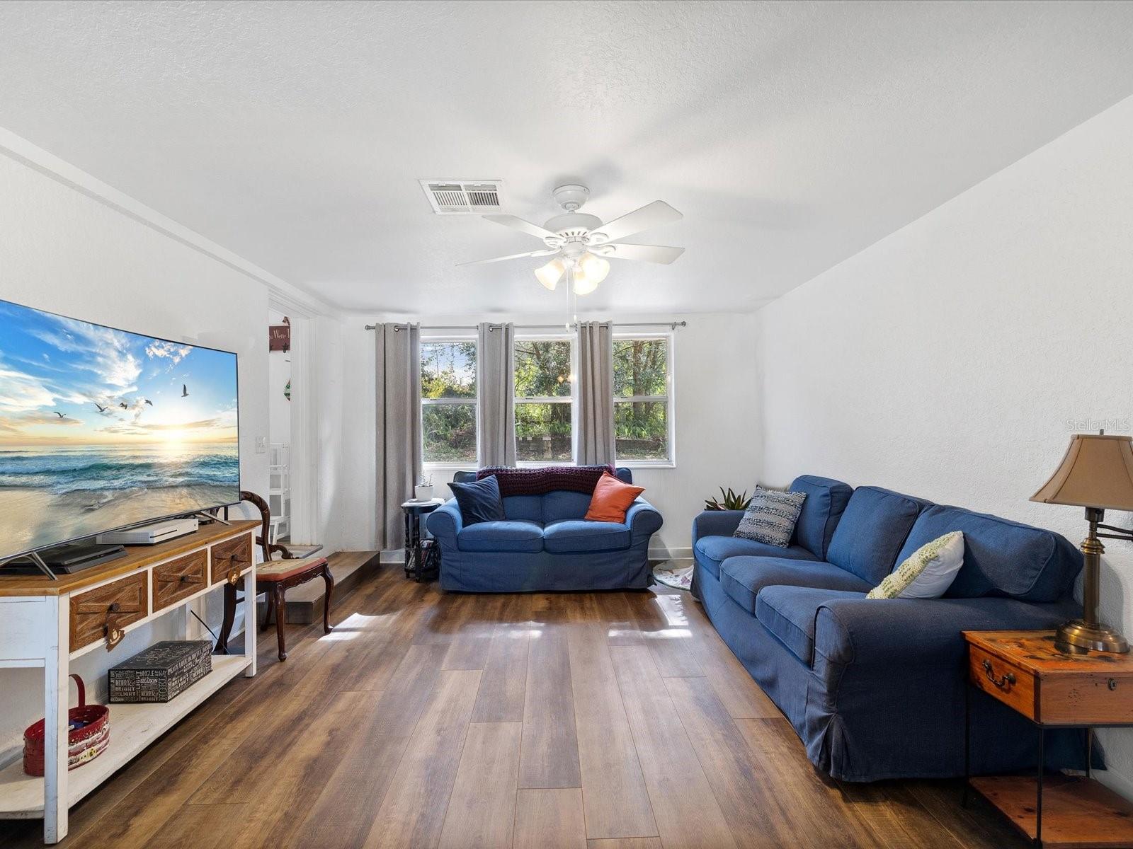 36228 CLINTON AVE — photo 6