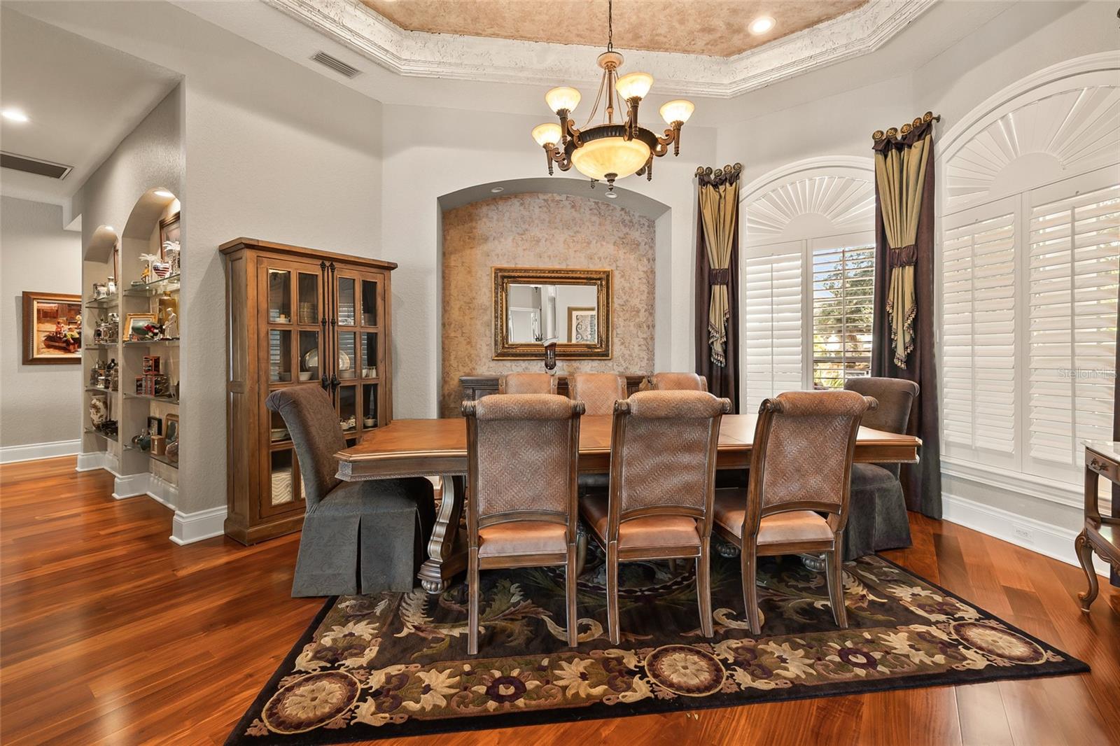 8402 TALLAHASSEE DR NE — photo 16