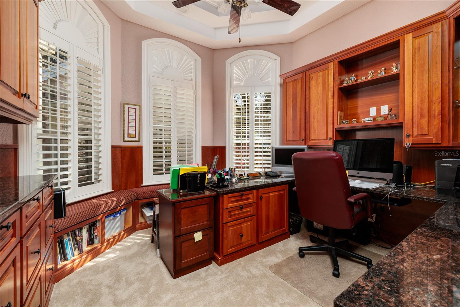 8402 TALLAHASSEE DR NE — photo 34