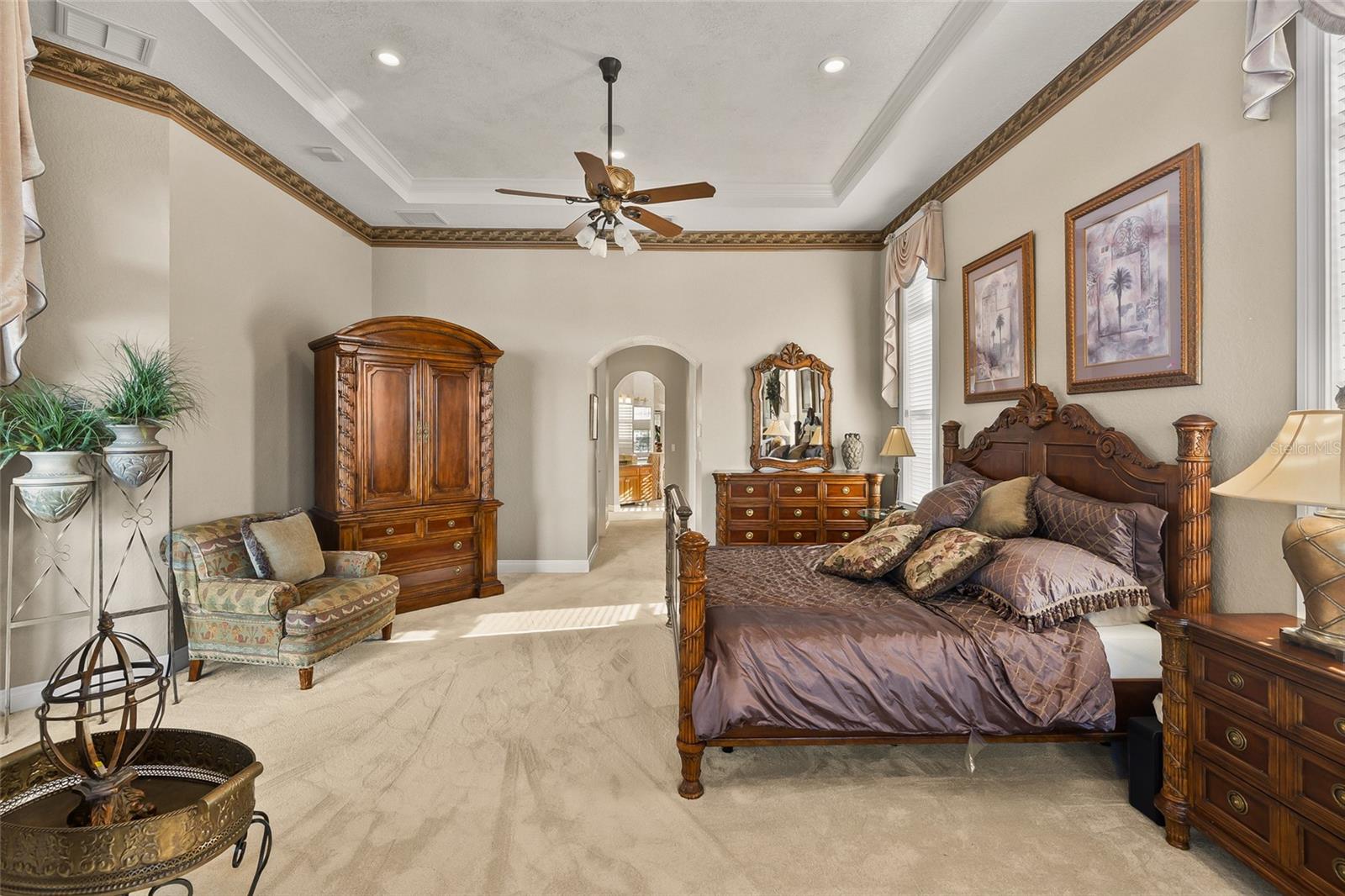 8402 TALLAHASSEE DR NE — photo 23