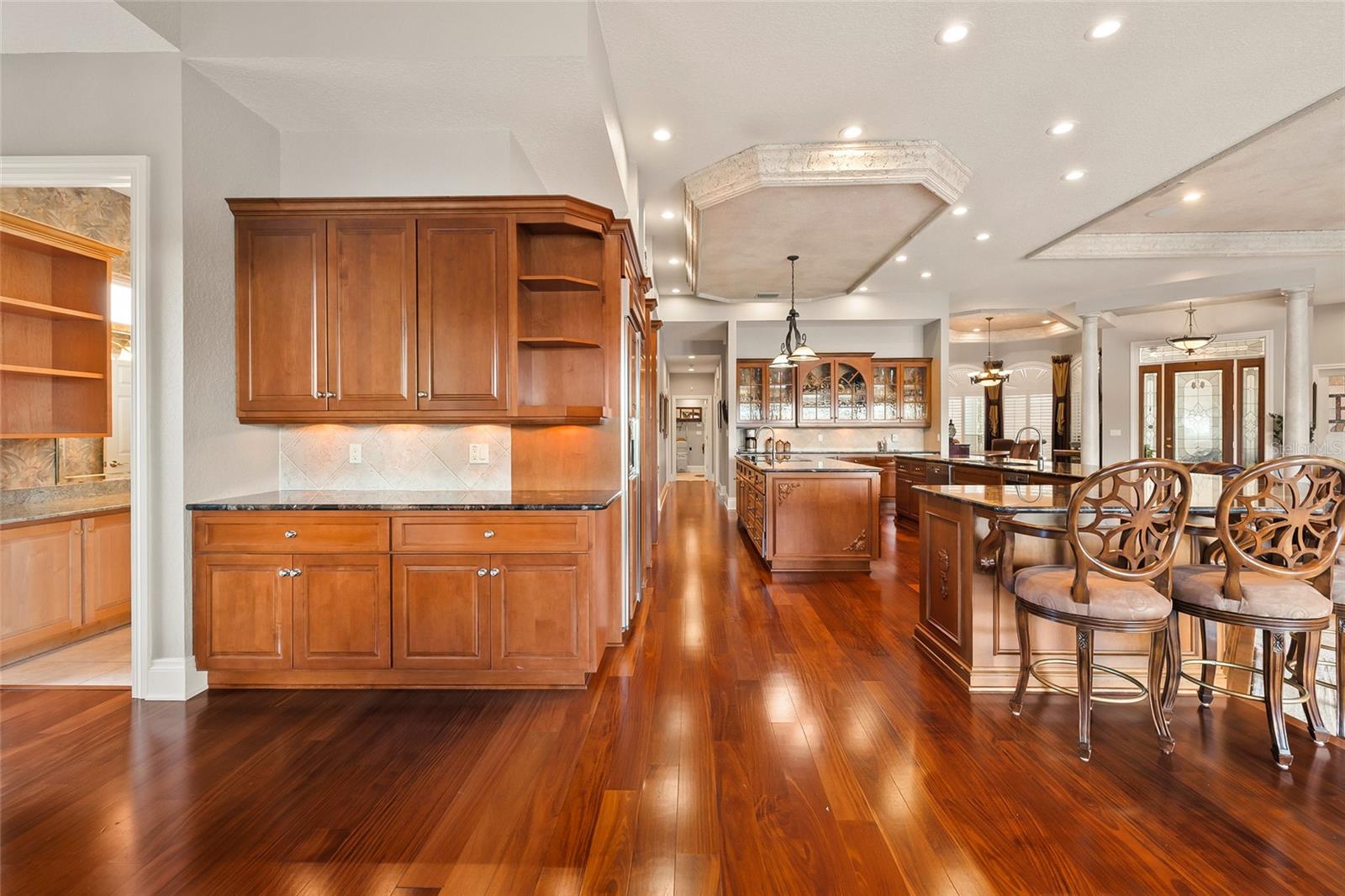 8402 TALLAHASSEE DR NE — photo 11