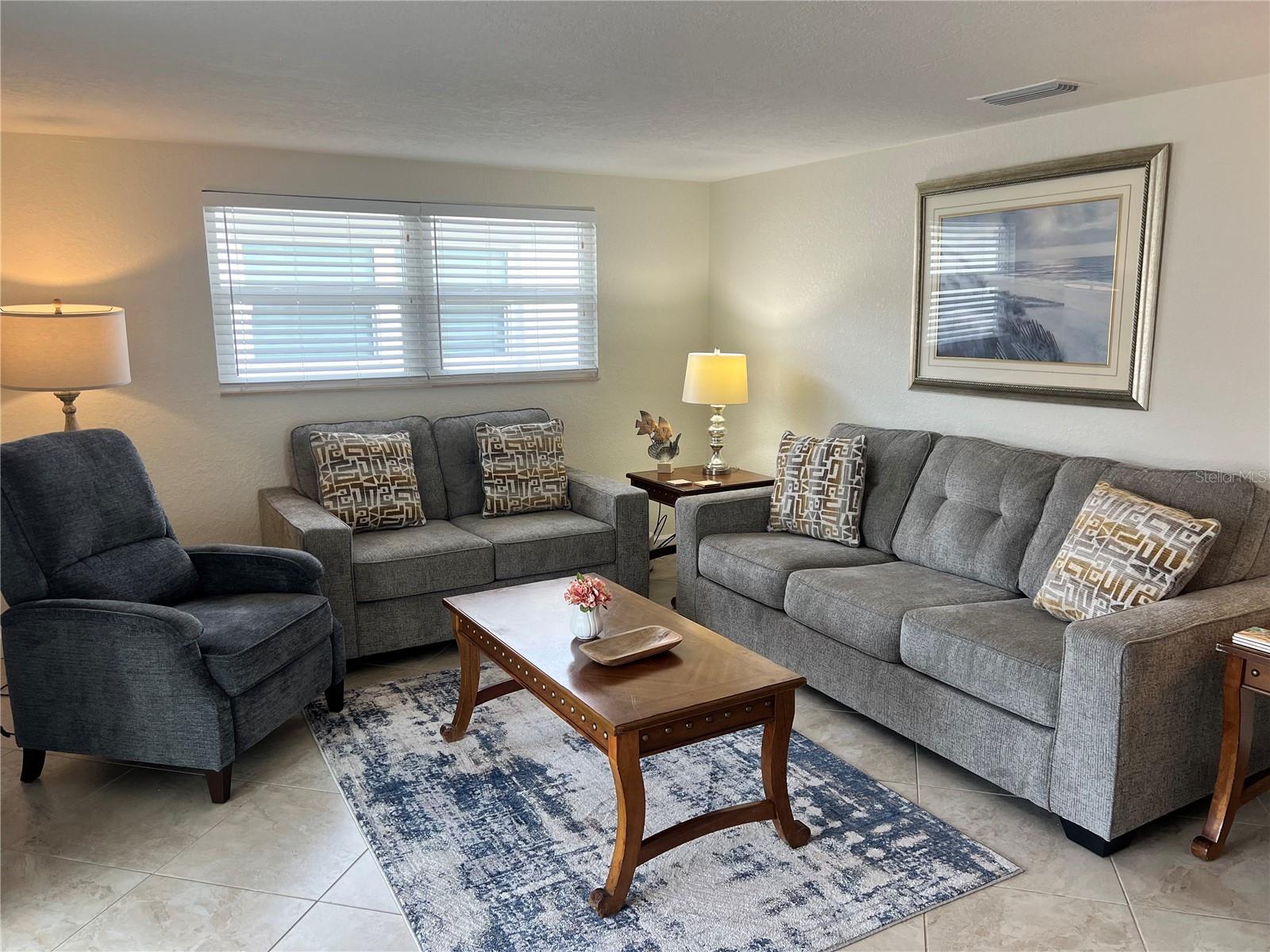 6154 MIDNIGHT PASS RD #B07 — photo 4