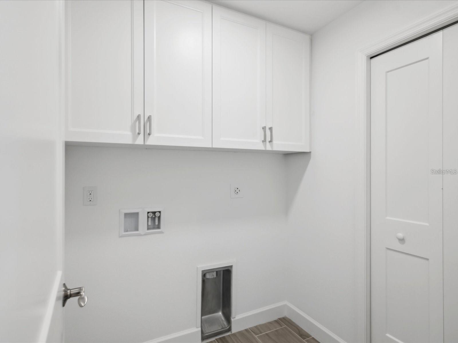 125 ISLAND WAY #304 — photo 30